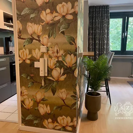 Prinz Leopold - Zentral - Zimmerprinzen